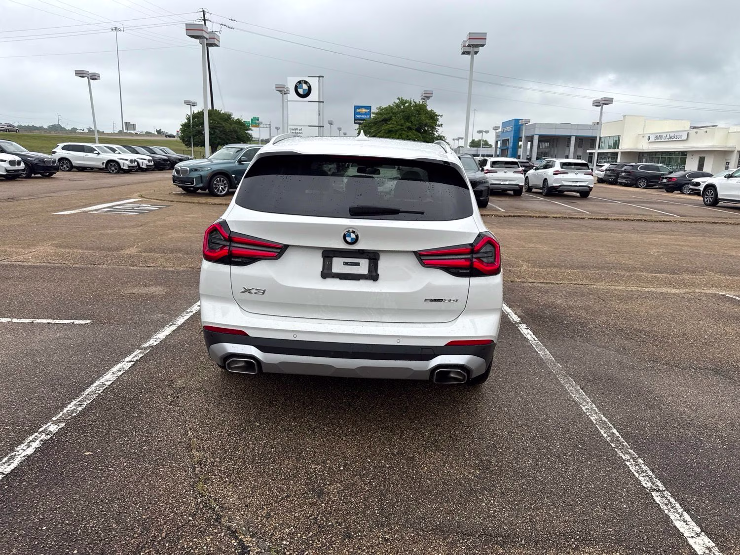 2024 Alpine White BMW X3 sDrive30i RWD SUV