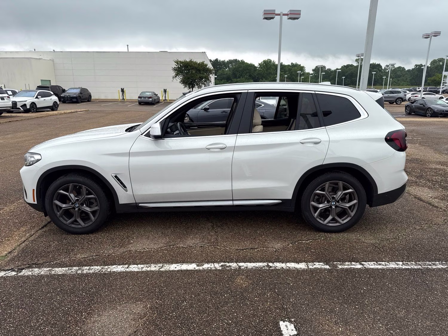 2024 Alpine White BMW X3 sDrive30i RWD SUV