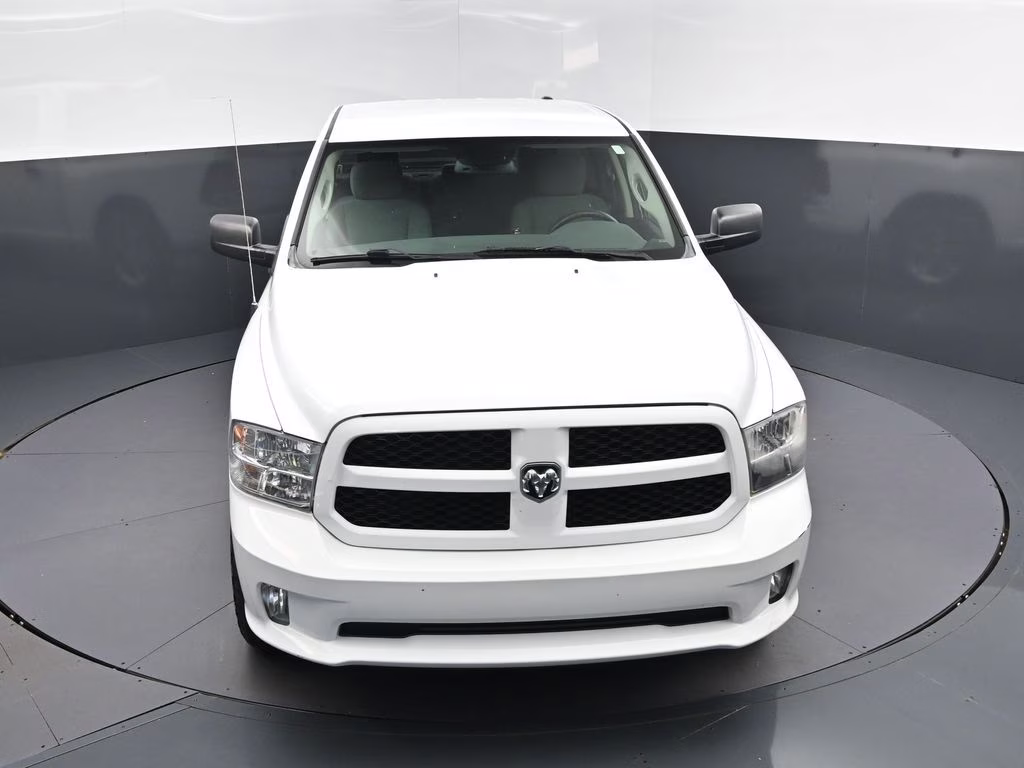 2016 Bright White Clearcoat Ram 1500 Express 4X4 Truck