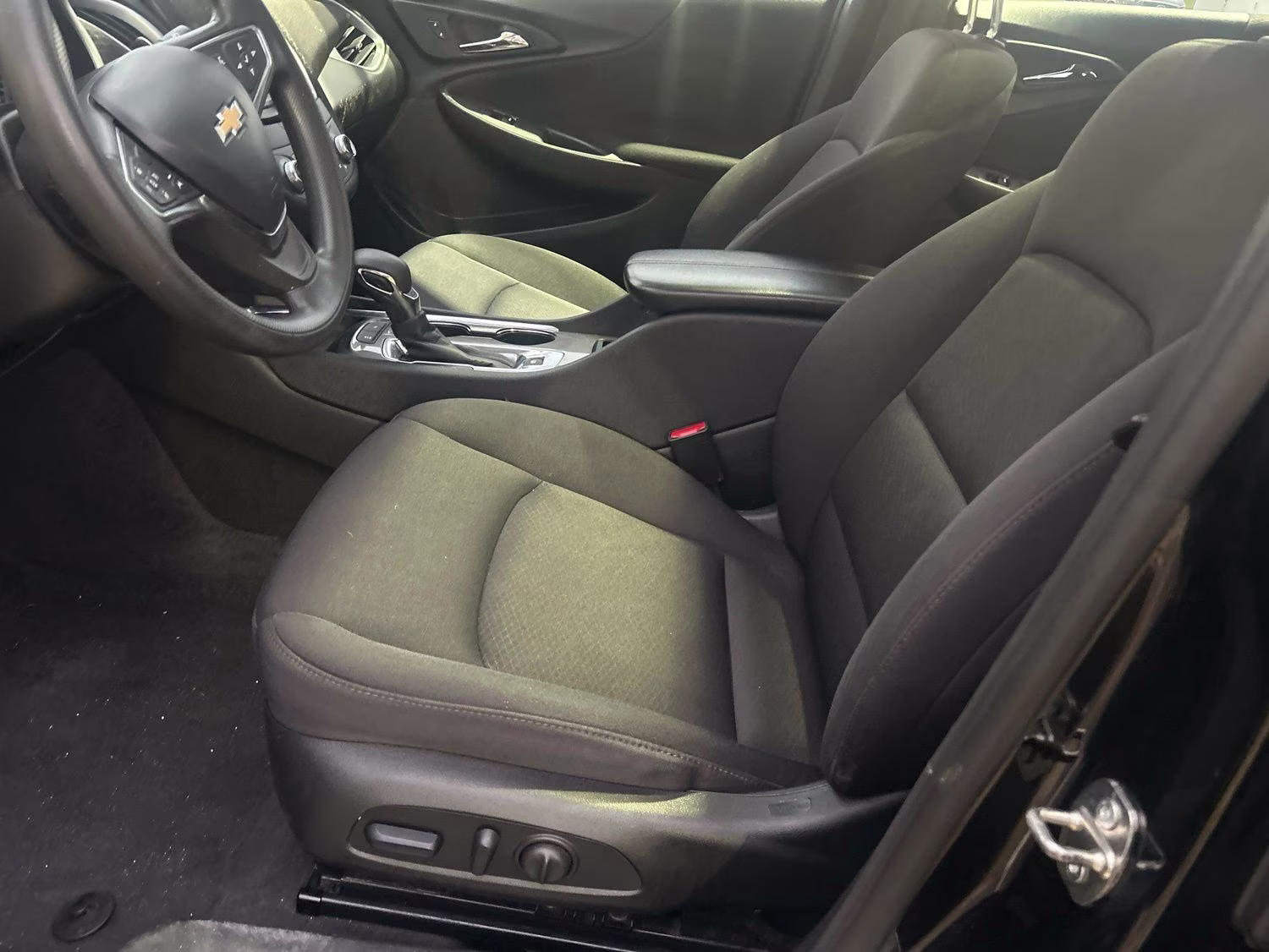 2024 Black Metallic Chevrolet Malibu LT FWD Sedan