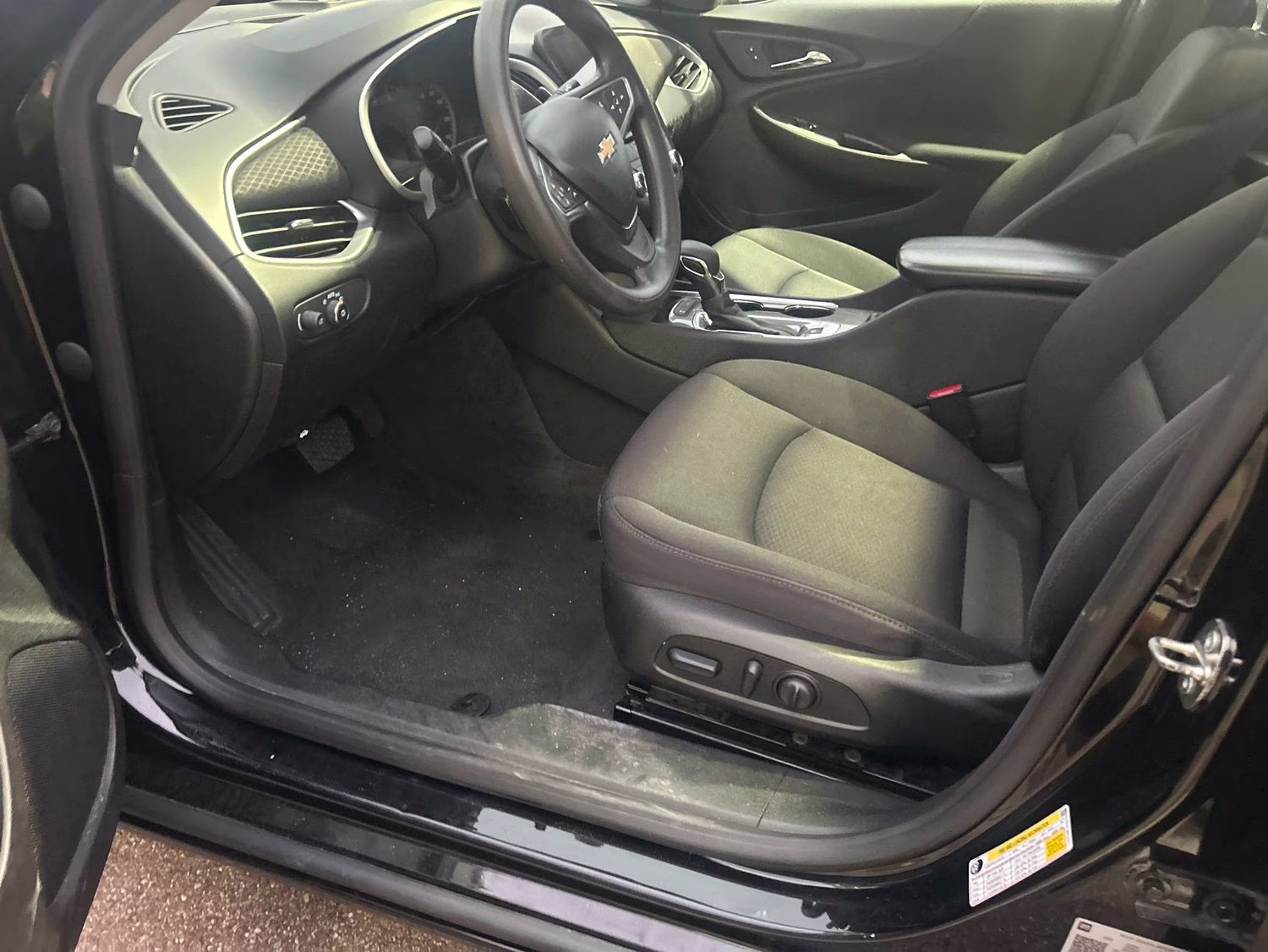 2024 Black Metallic Chevrolet Malibu LT FWD Sedan
