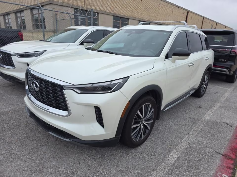 2023 Majestic White INFINITI QX60 Sensory AWD SUV
