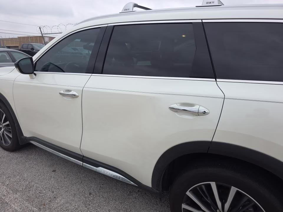 2023 Majestic White INFINITI QX60 Sensory AWD SUV