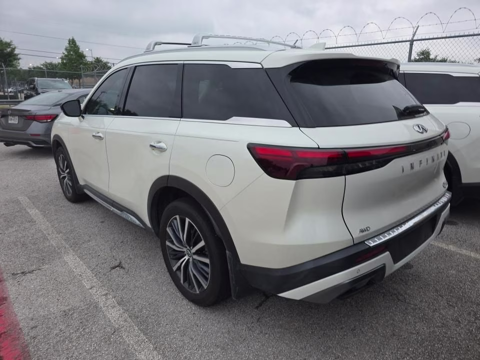 2023 Majestic White INFINITI QX60 Sensory AWD SUV