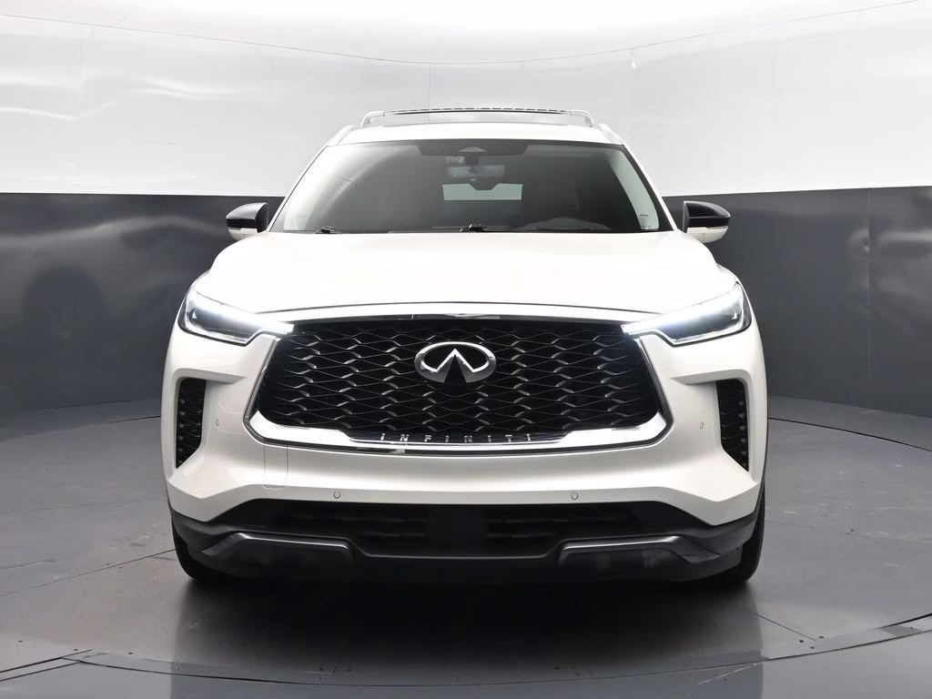 2023 Majestic White INFINITI QX60 Sensory AWD SUV