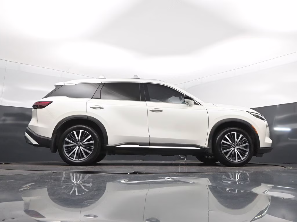 2023 Majestic White INFINITI QX60 Sensory AWD SUV