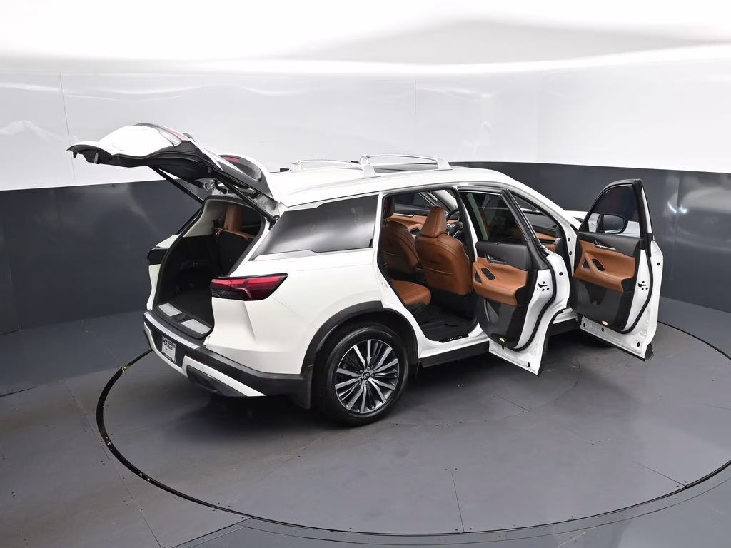 2023 Majestic White INFINITI QX60 Sensory AWD SUV