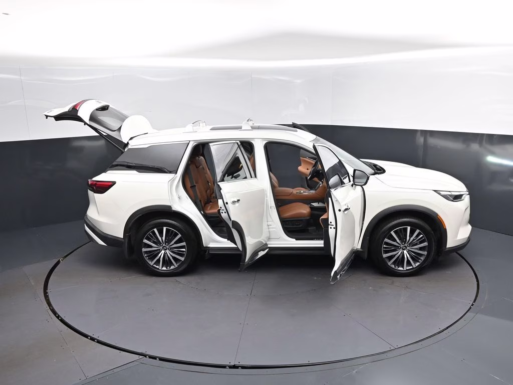 2023 Majestic White INFINITI QX60 Sensory AWD SUV