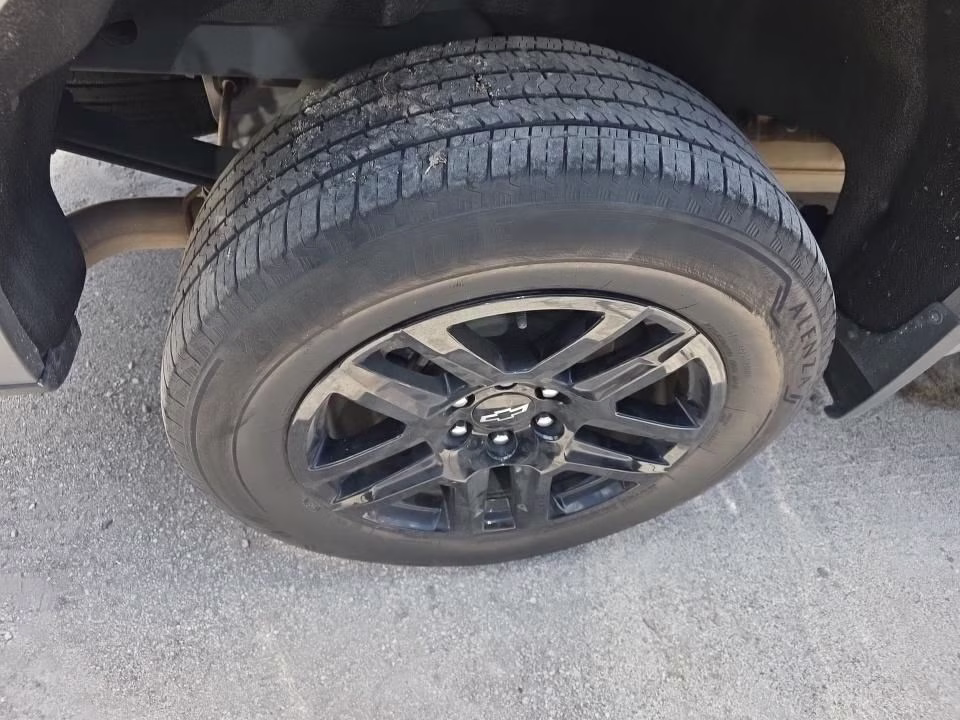 2023 Sterling Gray Metallic Chevrolet Silverado 1500 Custom 4X4 Truck