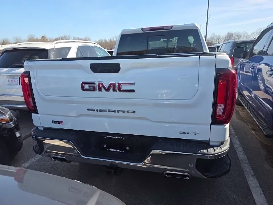 2019 Summit White GMC Sierra 1500 SLT 4X4 Truck