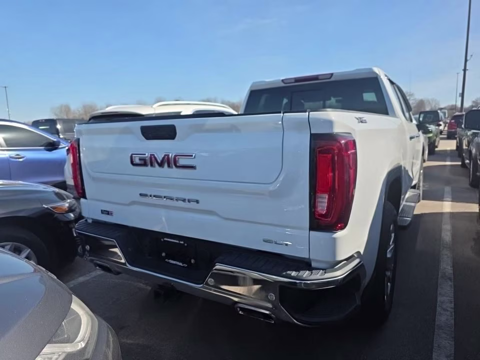 2019 Summit White GMC Sierra 1500 SLT 4X4 Truck