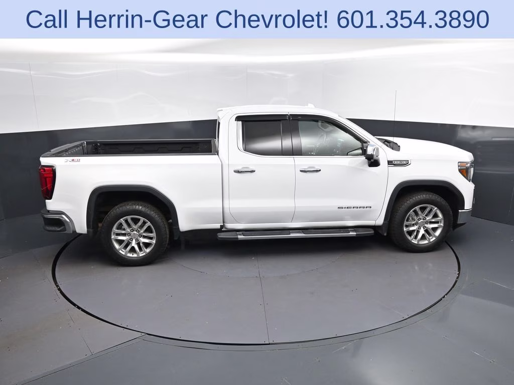 2019 Summit White GMC Sierra 1500 SLT 4X4 Truck