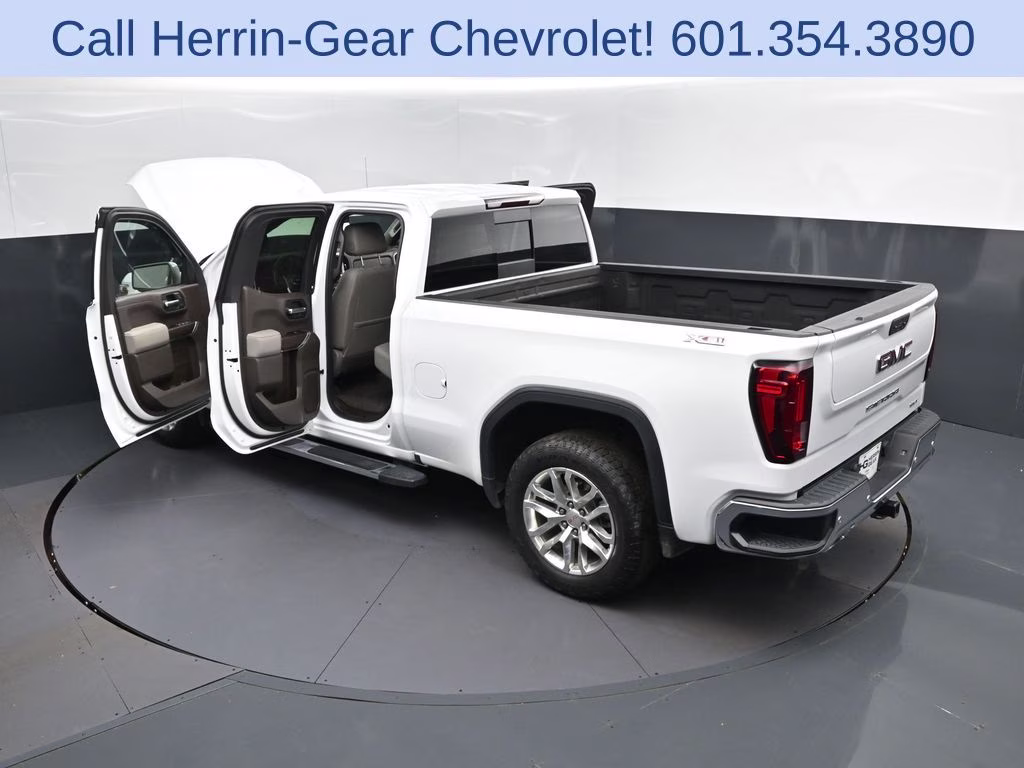 2019 Summit White GMC Sierra 1500 SLT 4X4 Truck