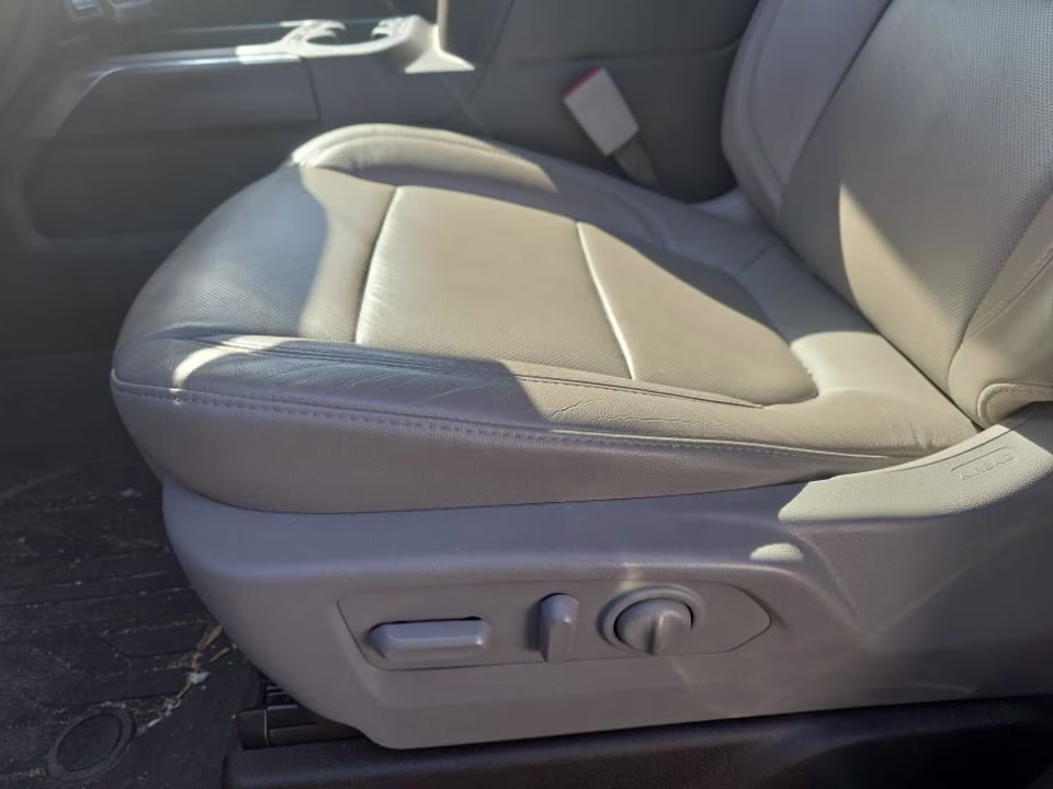 2019 Summit White GMC Sierra 1500 SLT 4X4 Truck