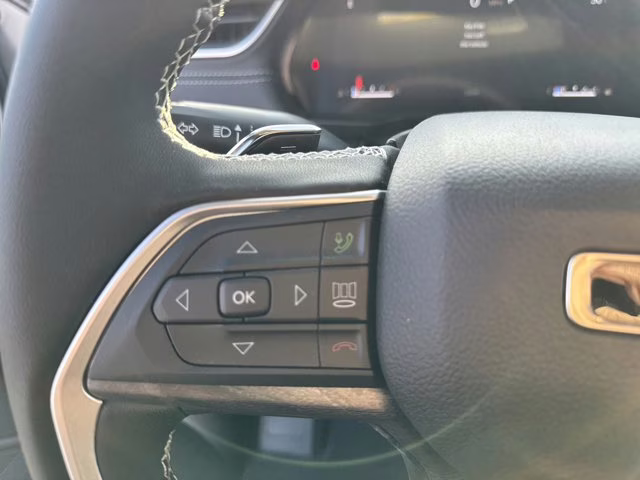 2025 Silver Zynith Jeep Grand Cherokee L Limited RWD SUV