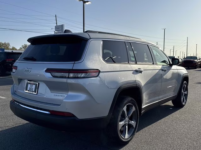 2025 Silver Zynith Jeep Grand Cherokee L Limited RWD SUV