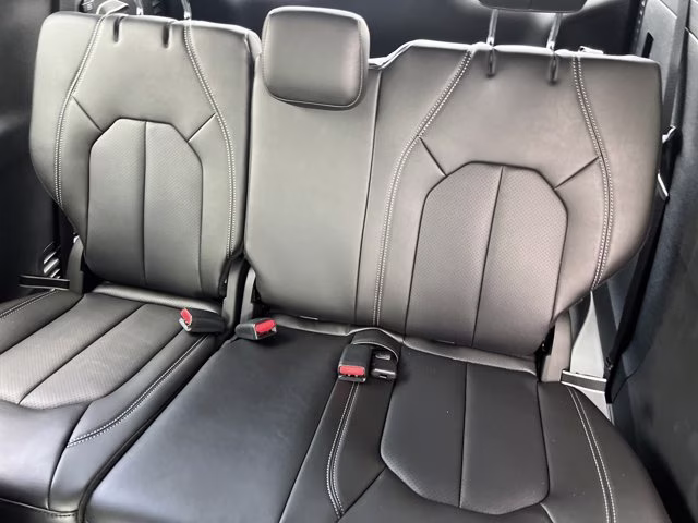 2027 Red Hot Pearlcoat Chrysler Pacifica Select FWD Van