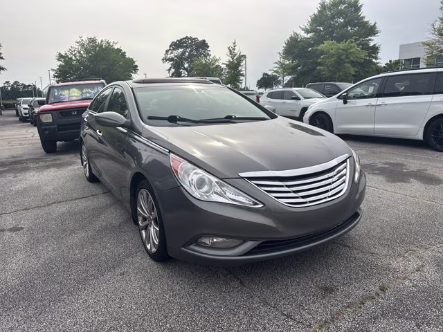 2013 Harbor Gray Metallic Hyundai Sonata SE FWD Sedan