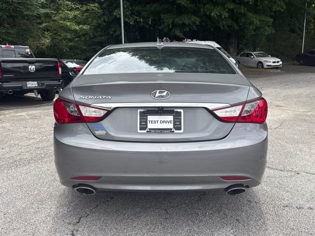 2013 Harbor Gray Metallic Hyundai Sonata SE FWD Sedan