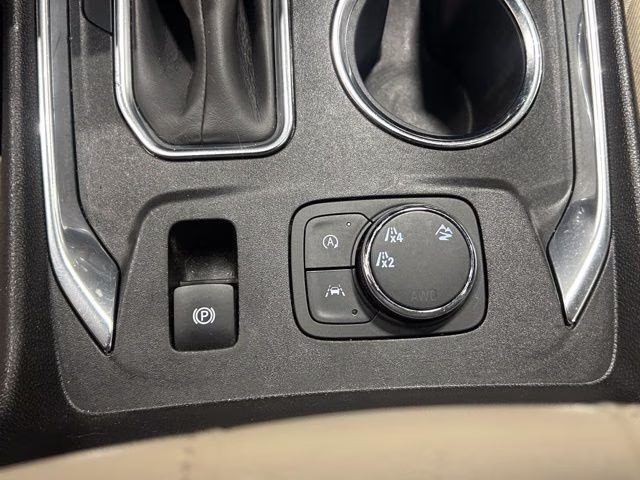 2023 Sterling Gray Metallic Chevrolet Traverse LS AWD SUV