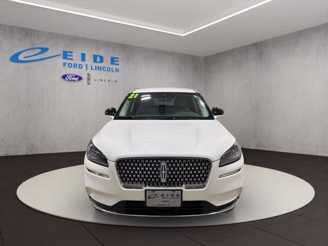2021 Pristine White Lincoln Corsair Standard AWD SUV