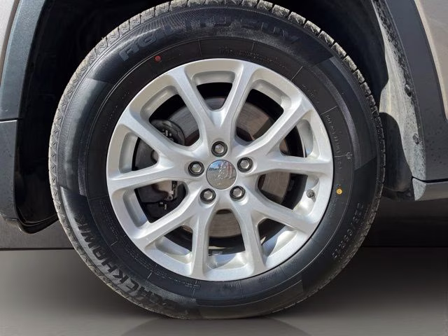 2016 Light Brownstone Pearlcoat Jeep Cherokee Latitude 4X4 SUV