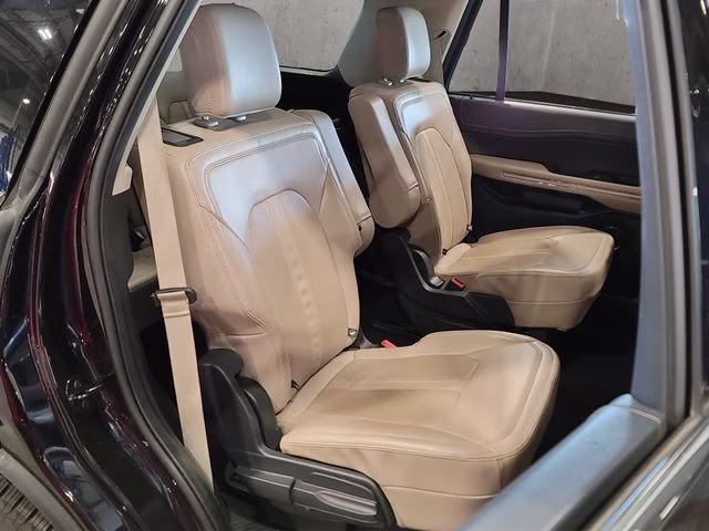 2024 Agate Black Metallic Ford Expedition Limited 4X4 SUV
