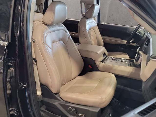 2024 Agate Black Metallic Ford Expedition Limited 4X4 SUV