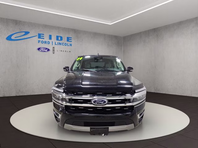 2024 Agate Black Metallic Ford Expedition Limited 4X4 SUV