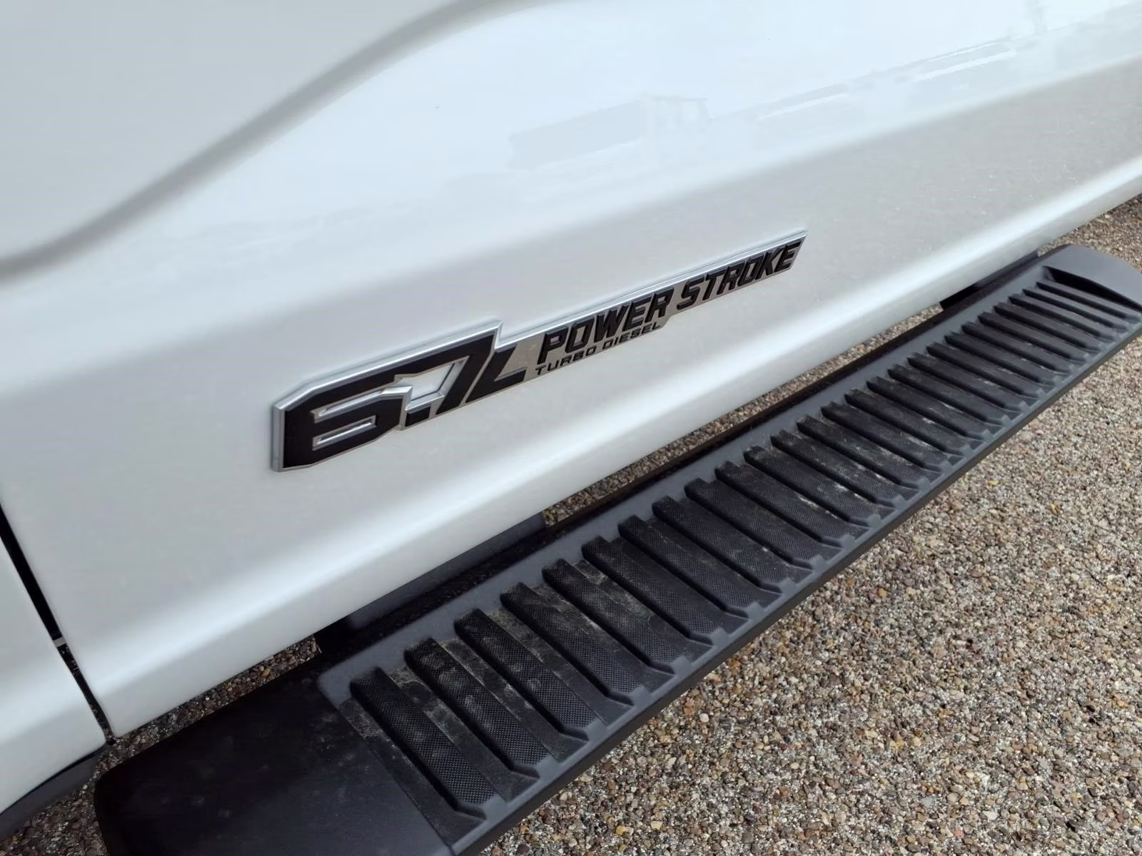 2026 Oxford White Ford Super Duty F-450 DRW XL RWD Chassis