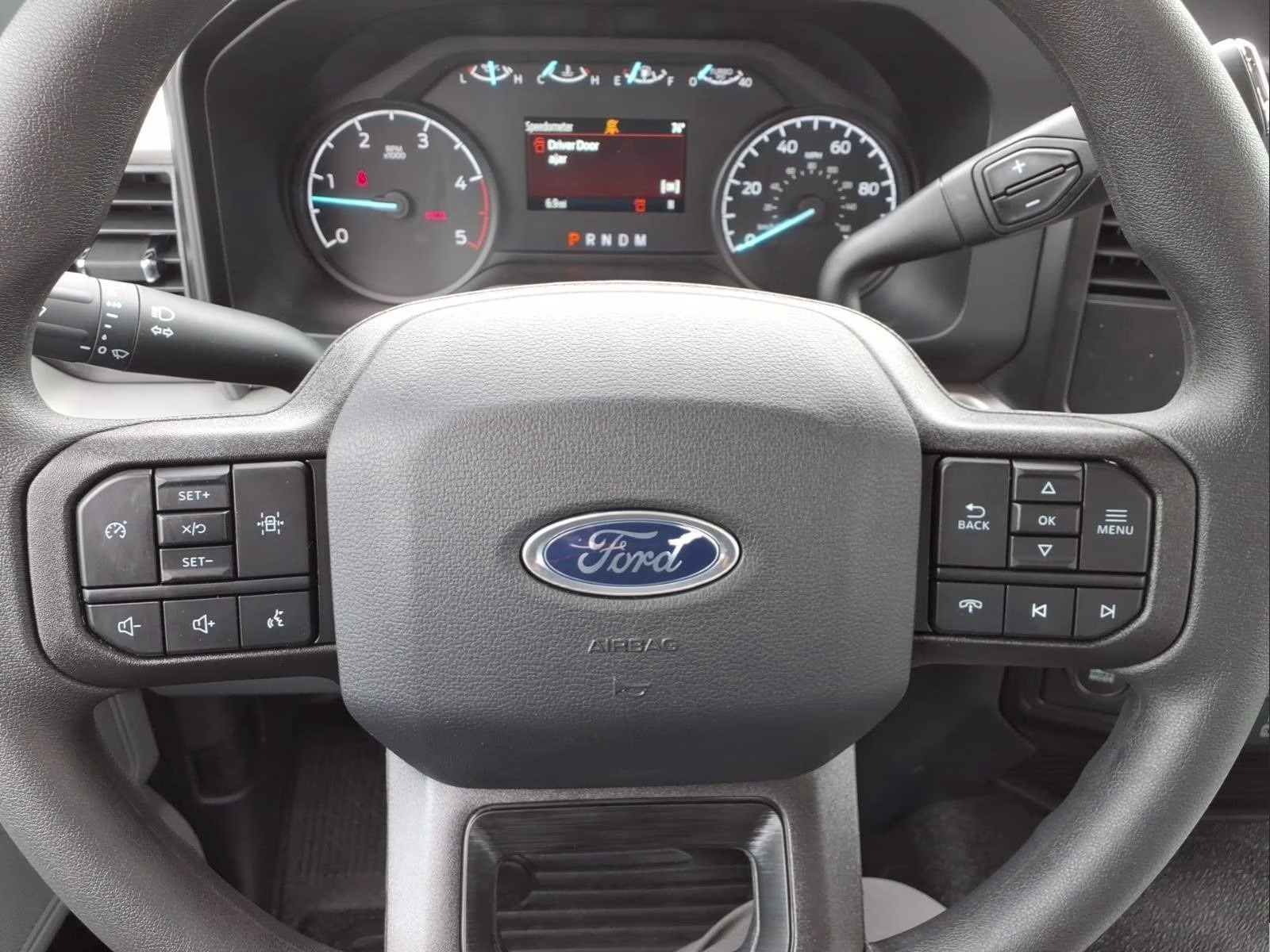 2026 Oxford White Ford Super Duty F-450 DRW XL RWD Chassis