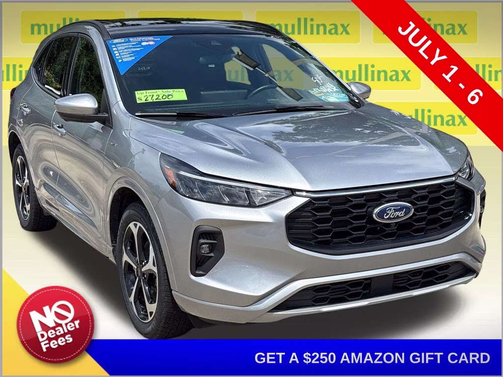 2023 Iconic Silver Metallic Ford Escape ST-Line Select AWD SUV