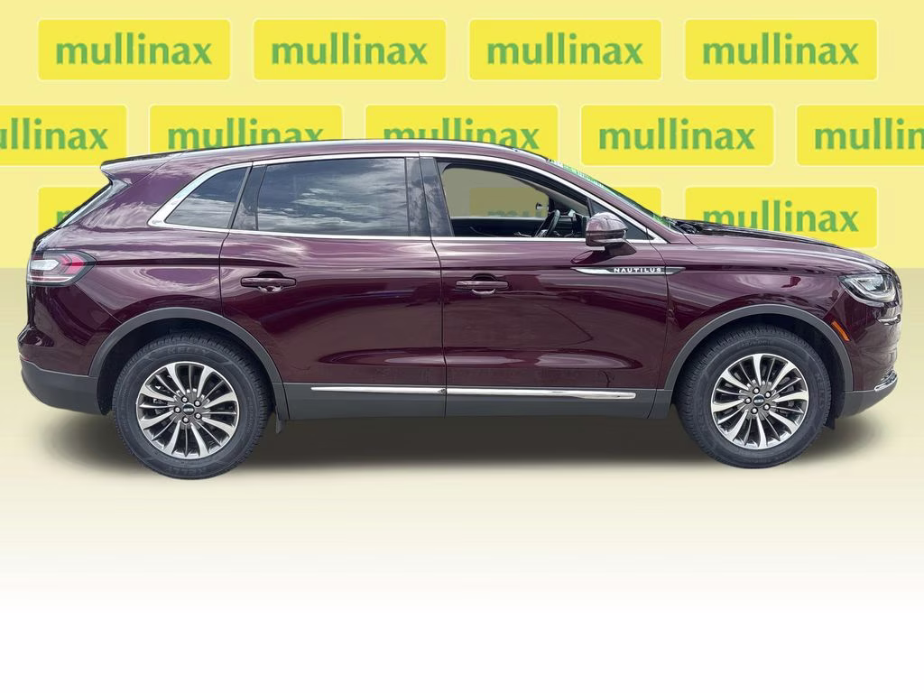 2023 Burgundy Velvet Metallic Tinted Clearcoat Lincoln Nautilus Standard FWD SUV