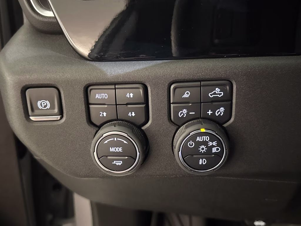 2025 Slate Gray Metallic Chevrolet Silverado 1500 RST 4X4 Truck