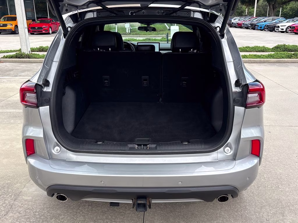 2023 Iconic Silver Metallic Ford Escape ST-Line Select AWD SUV