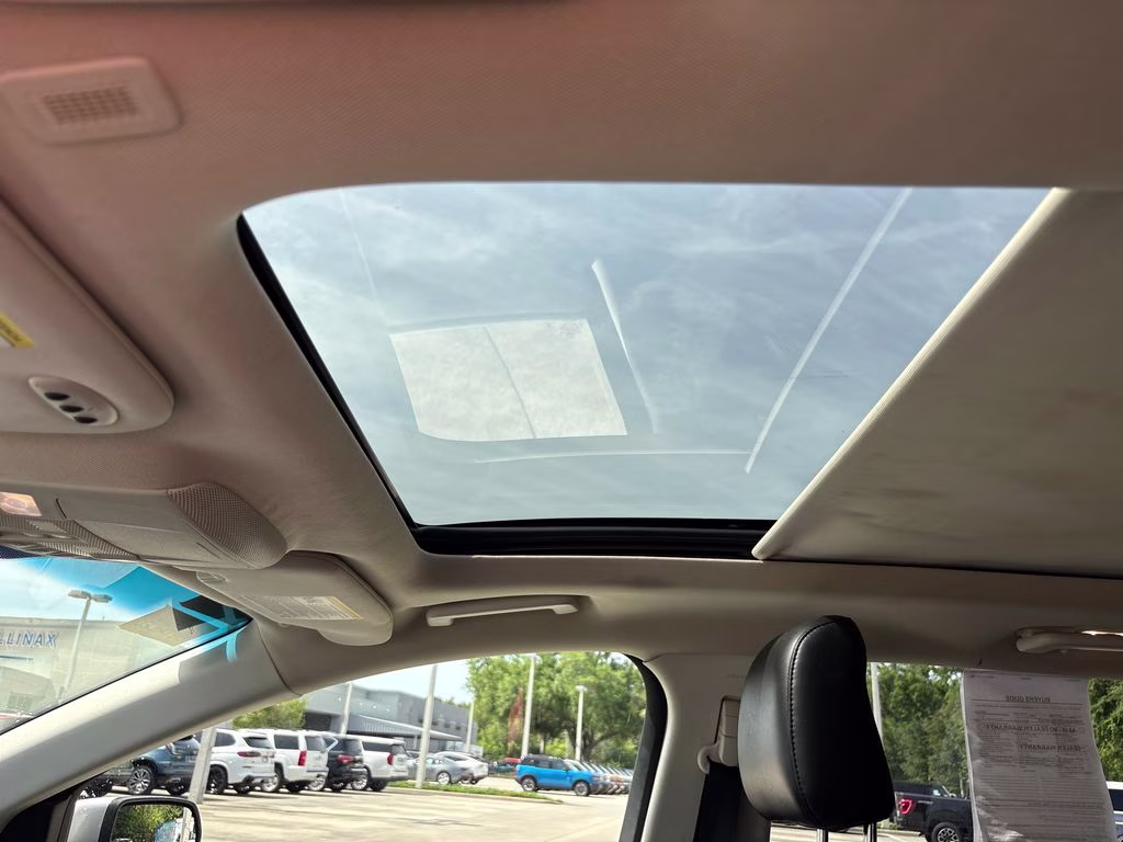 2020 Iconic Silver Metallic Ford Edge Titanium FWD SUV
