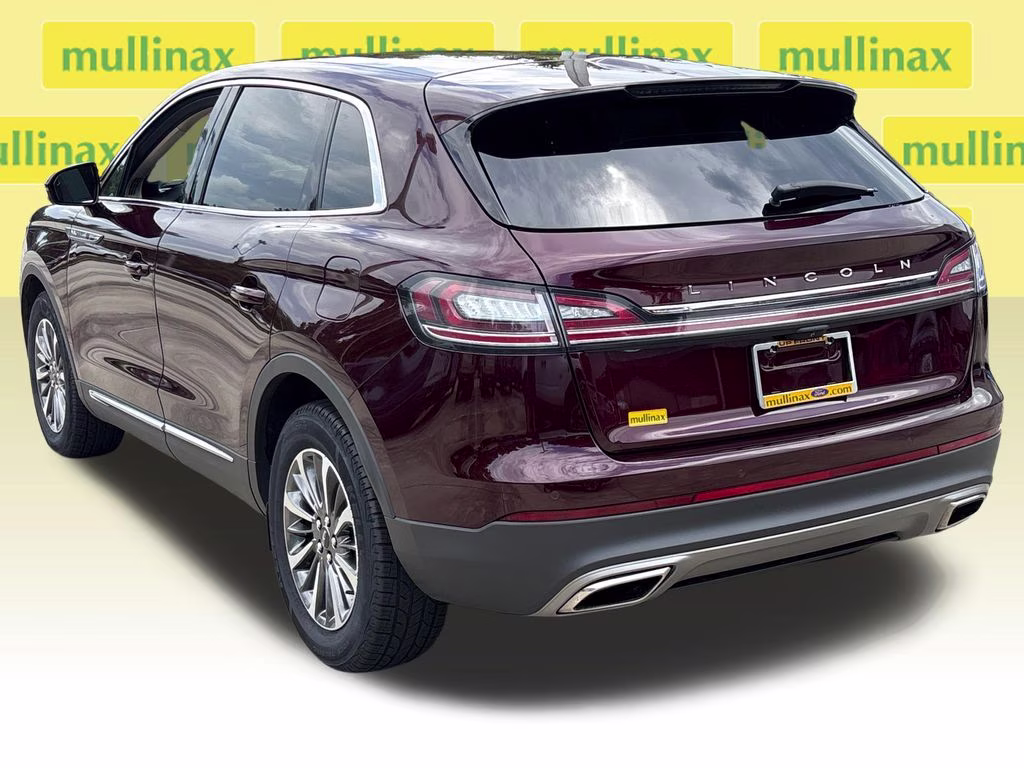2023 Burgundy Velvet Metallic Tinted Clearcoat Lincoln Nautilus Standard FWD SUV