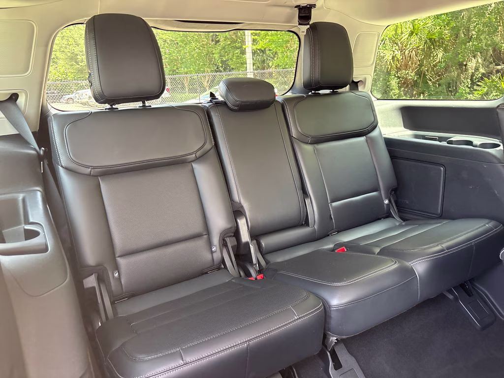 2025 Agate Black Metallic Ford Expedition Platinum 4X4 SUV