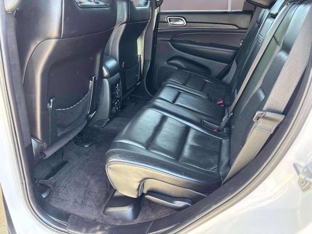 2018 Bright White Clearcoat Jeep Grand Cherokee Overland 4X4 SUV