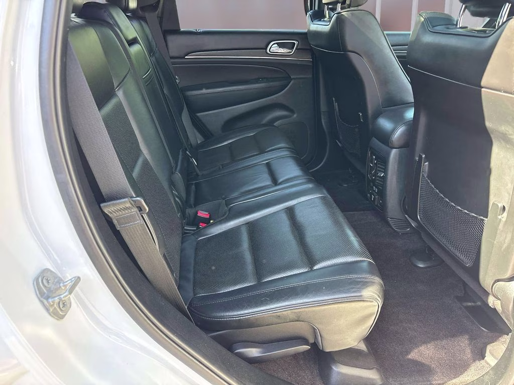 2018 Bright White Clearcoat Jeep Grand Cherokee Overland 4X4 SUV