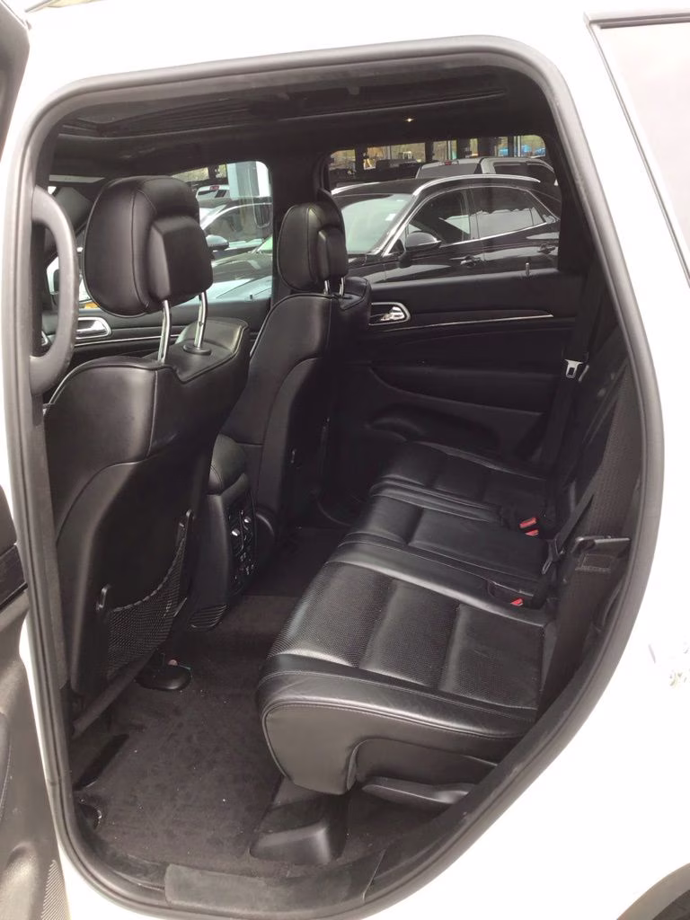 2018 Bright White Clearcoat Jeep Grand Cherokee High Altitude 4X4 SUV