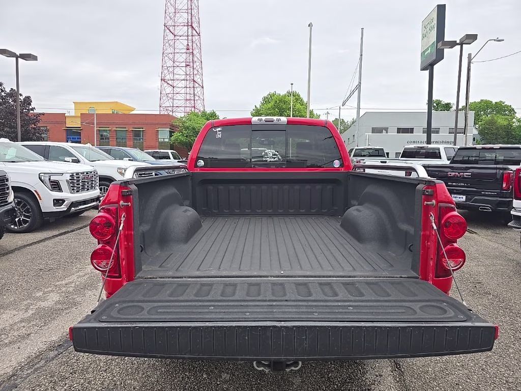 2008 Flame Red Clearcoat Dodge Ram 1500 SLT 4X4 Truck