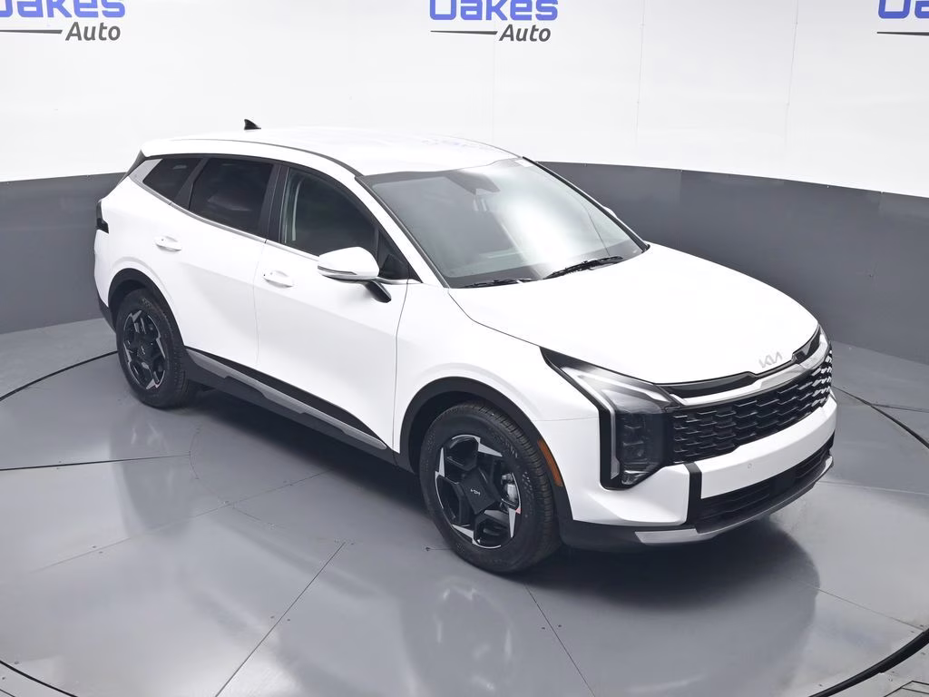 2026 Glacial White Pearl Kia Sportage EX FWD SUV