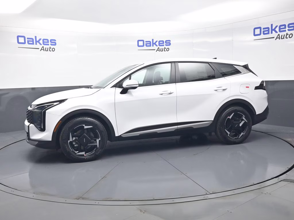 2026 Glacial White Pearl Kia Sportage EX FWD SUV