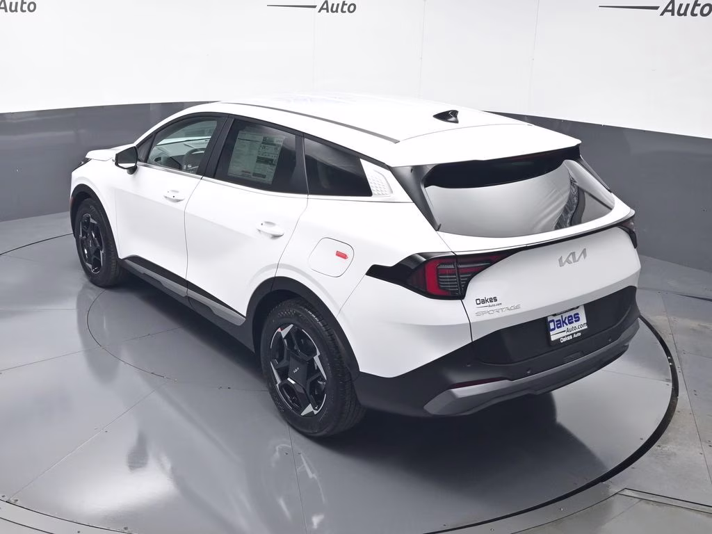 2026 Glacial White Pearl Kia Sportage EX FWD SUV