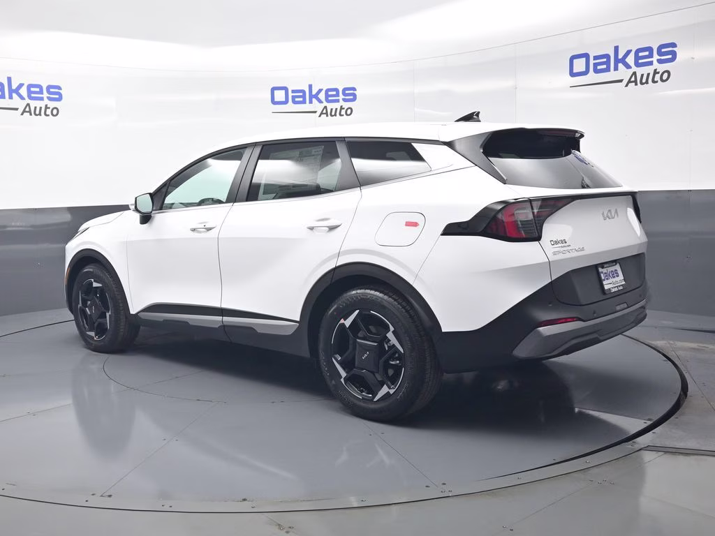 2026 Glacial White Pearl Kia Sportage EX FWD SUV