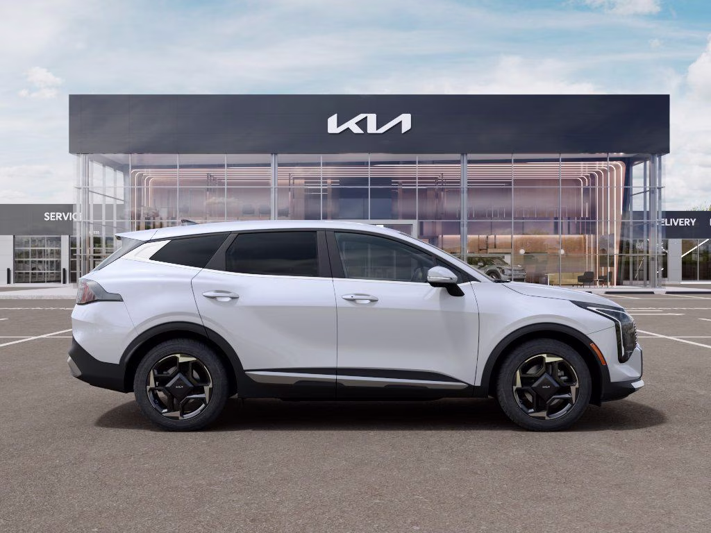 2026 Glacial White Pearl Kia Sportage EX FWD SUV