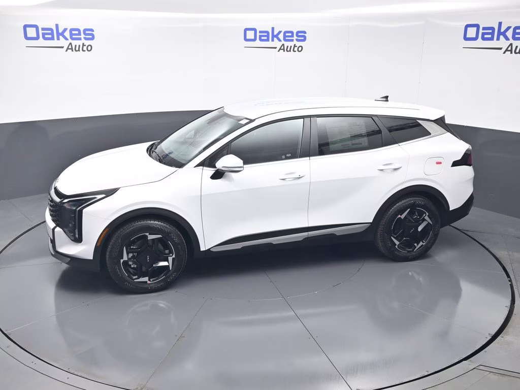 2026 Glacial White Pearl Kia Sportage EX FWD SUV