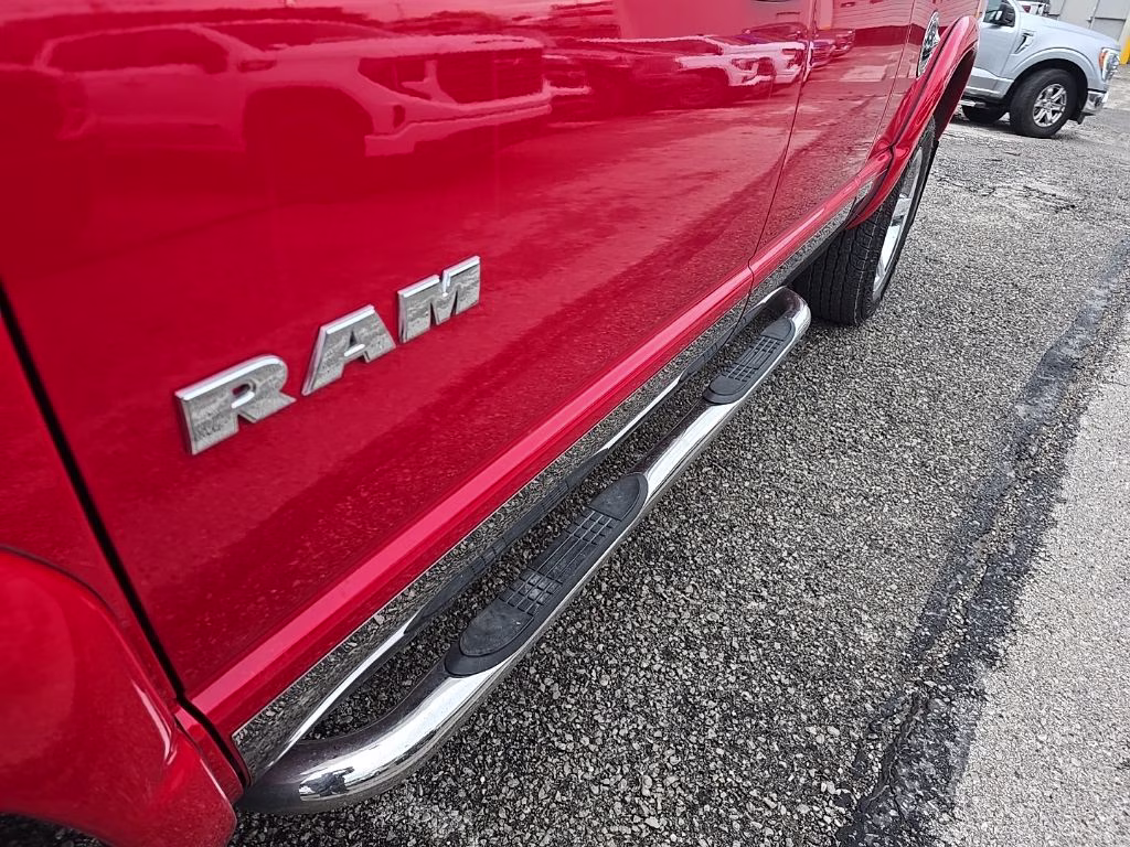 2008 Flame Red Clearcoat Dodge Ram 1500 SLT 4X4 Truck