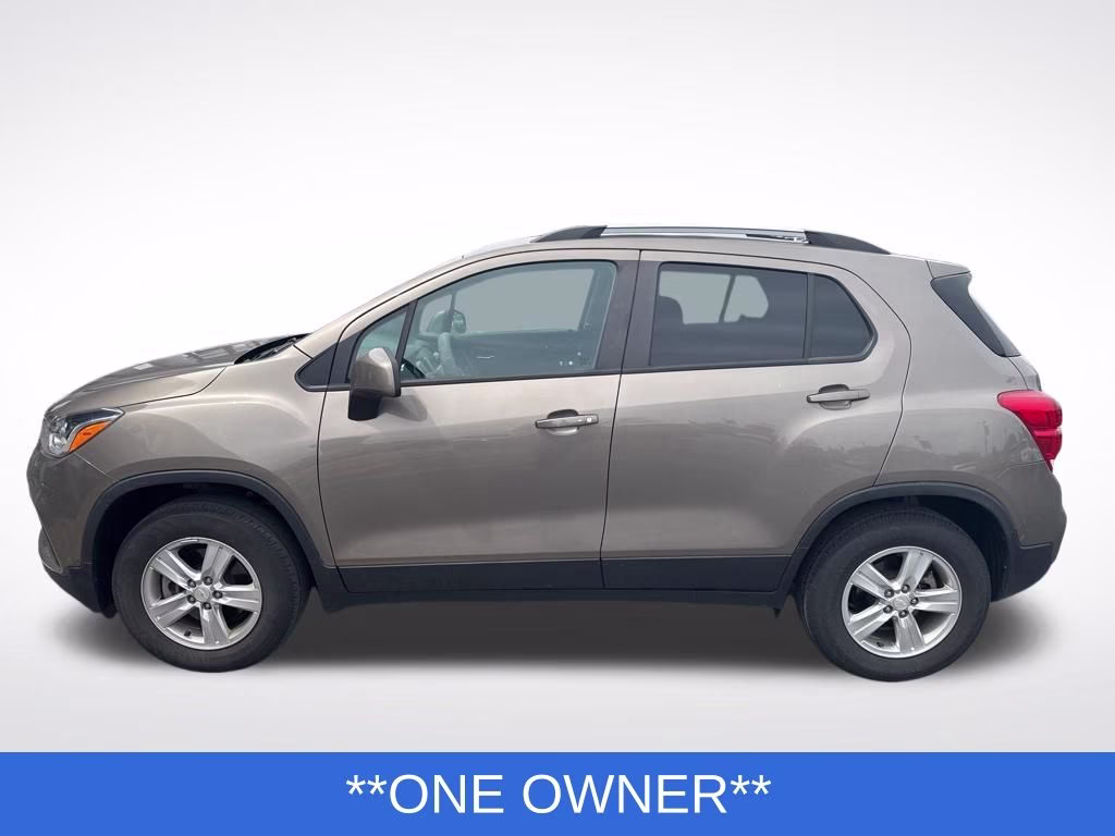 2022 Stone Gray Metallic Chevrolet Trax LT AWD SUV